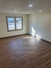 2524 S Jefferson Ave in Springfield, MO - Building Photo - Building Photo