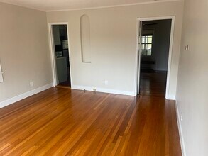 39 Prospect St in Swampscott, MA - Building Photo - Building Photo