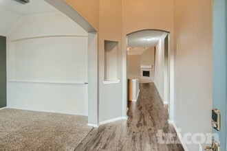 5720 Colorado Ct in Haltom City, TX - Building Photo - Building Photo