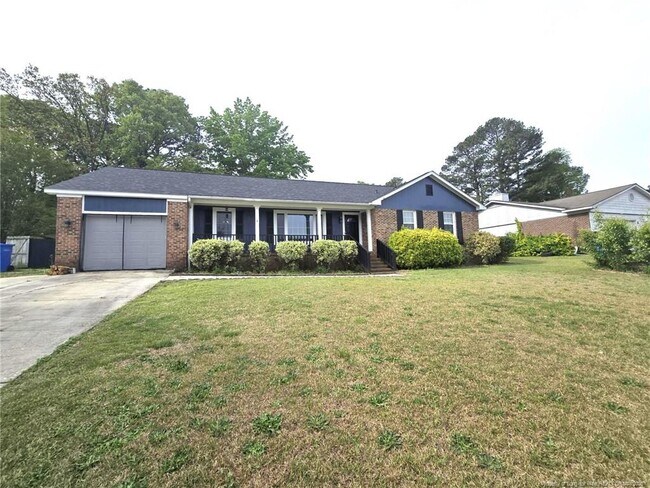 6873 Brasswood Dr in Fayetteville, NC - Building Photo - Building Photo