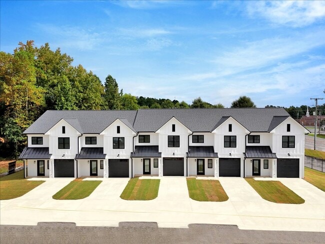 property at 841 N Mecklenburg Ave