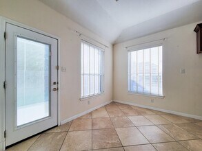 13935 Charterhouse Way in Sugar Land, TX - Building Photo - Building Photo