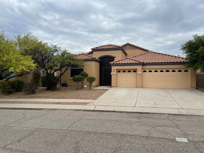 3462 S Desert Lantern Rd in Tucson, AZ - Building Photo - Building Photo