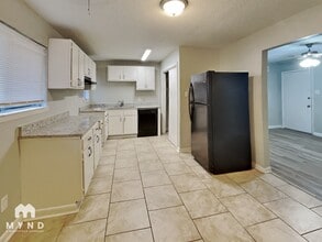 4193 Deerland St in Memphis, TN - Building Photo - Building Photo