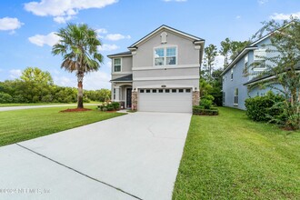 352 Silver Glen Ave in St. Augustine, FL - Foto de edificio - Building Photo