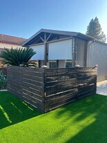 2065 Winamar Pl in Escondido, CA - Building Photo