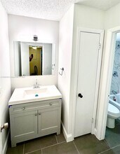 4561 W McNab Rd in Pompano Beach, FL - Building Photo - Building Photo