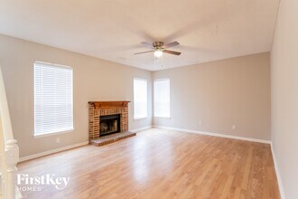 103 Galsworthy Dr in Goose Creek, SC - Foto de edificio - Building Photo