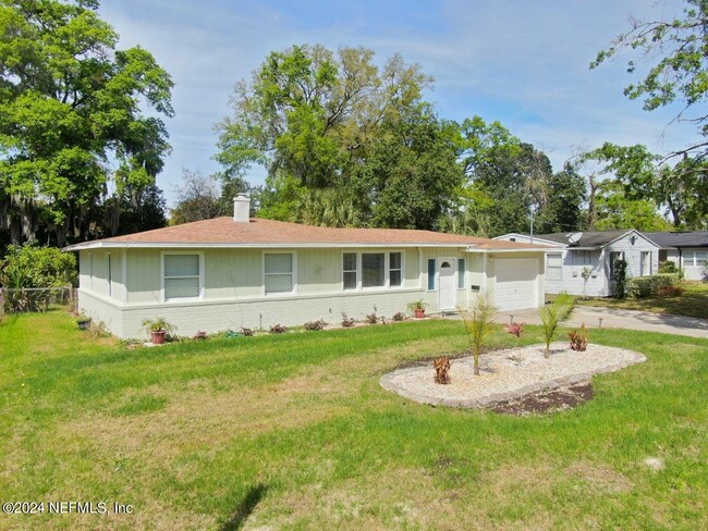 6226 Fordham Cir E in Jacksonville, FL - Building Photo - Building Photo