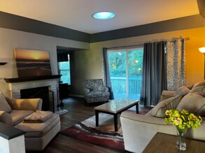 723 N 8th St in Coos Bay, OR - Building Photo - Building Photo