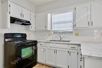 14924 Riggs St in Overland Park, KS - Building Photo - Building Photo