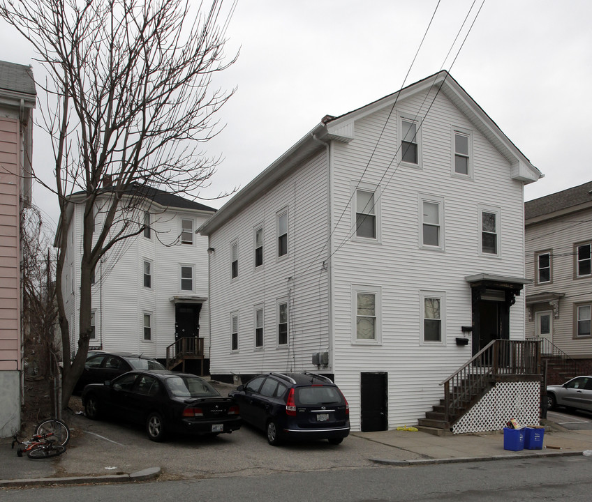 10-12 Trenton St in Providence, RI - Foto de edificio