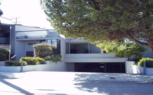 501 Center Street in El Segundo, CA - Building Photo - Building Photo