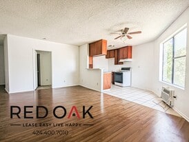 15500 Foothill Blvd in Los Angeles, CA - Building Photo