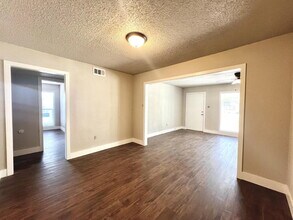 2620 25th St in Lubbock, TX - Building Photo - Building Photo