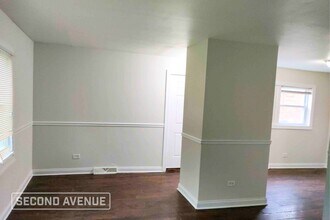 1109 W 110th Pl in Chicago, IL - Building Photo - Building Photo