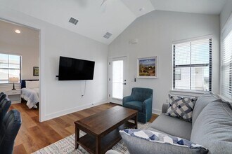 3128 Chennault St in Austin, TX - Building Photo - Building Photo