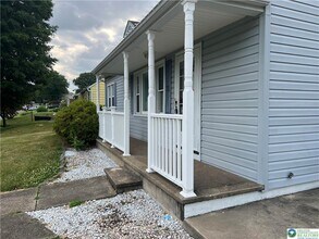 2401 Lawnherst Ave in Easton, PA - Building Photo - Building Photo