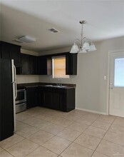 2204 Taxco Ct in Edinburg, TX - Building Photo - Building Photo