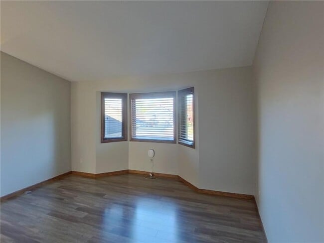 10430 163rd St W in Lakeville, MN - Building Photo - Building Photo