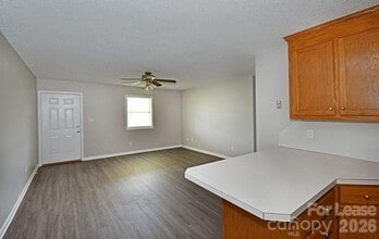 166 Glen-Gar Dr in Lincolnton, NC - Building Photo - Building Photo