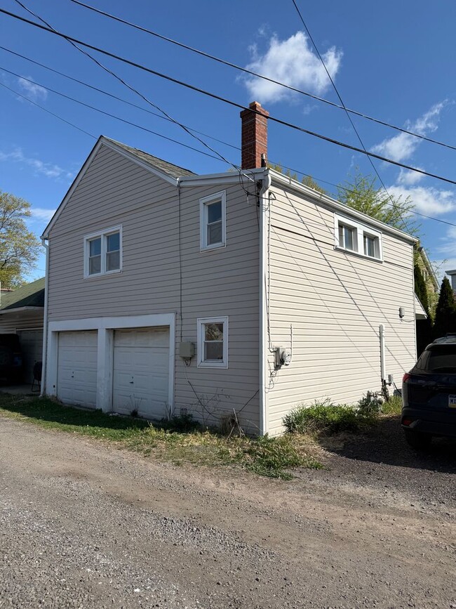 14 W Fifth St in Lansdale, PA - Building Photo - Building Photo