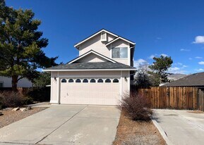 998 Shadow Ln in Carson City, NV - Building Photo