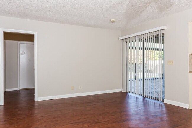 4241 Althea Way in Palm Beach Gardens, FL - Building Photo - Building Photo