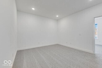 5759 County Road W 750 N, Unit 5759 in McCordsville, IN - Foto de edificio - Building Photo