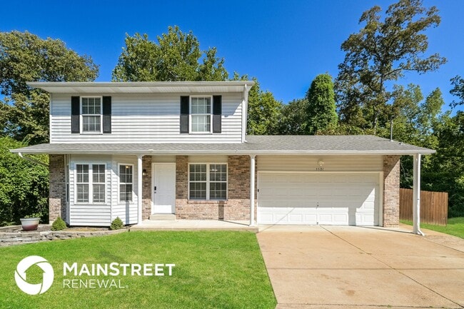 property at 5501 White Oak Ln