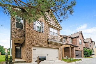 5992 Nile Ct in Atlanta, GA - Building Photo - Building Photo