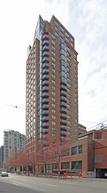 1075 Howe St in Vancouver, BC - Building Photo - Building Photo