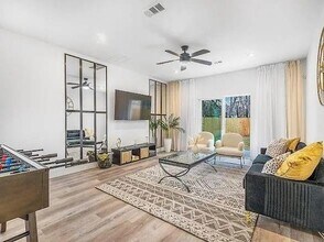 2610 Birmingham Ave in Dallas, TX - Building Photo - Building Photo