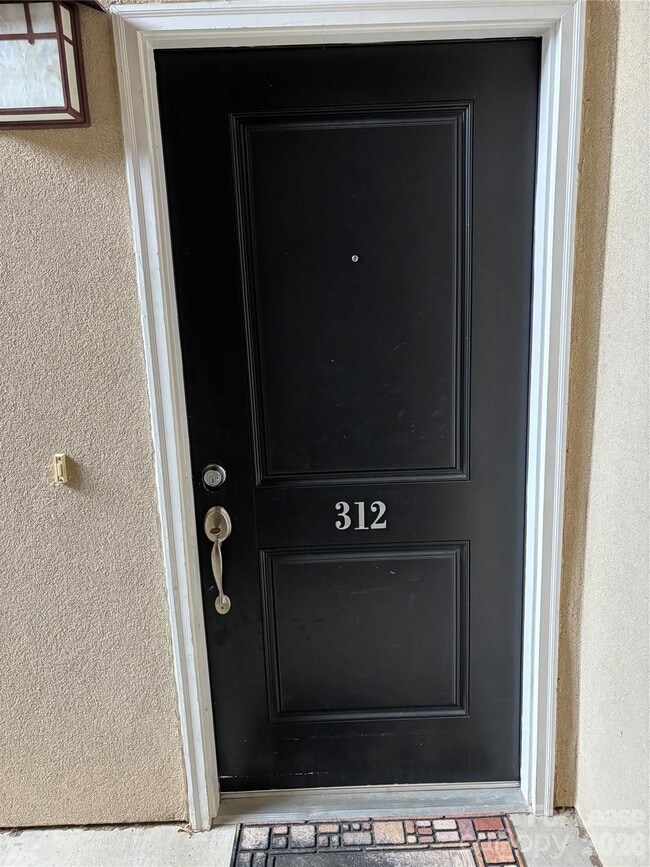 1306 Kenilworth Ave in Charlotte, NC - Building Photo - Building Photo