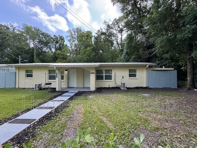 property at 5757 Antoinette Ln