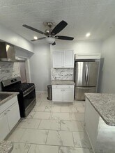 231 Ege Ave in Jersey City, NJ - Building Photo - Building Photo