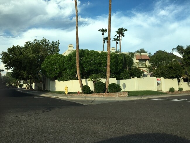 property at 1802 E Frier Dr