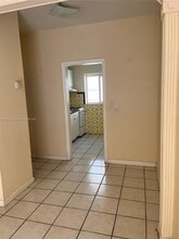 1035 SW 3rd St in Miami, FL - Building Photo - Building Photo