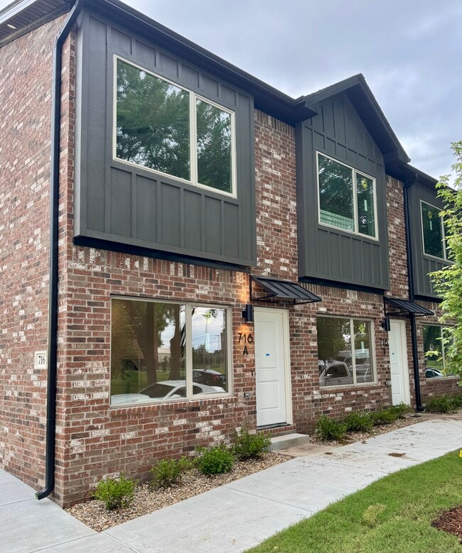 property at 716 N Olive St