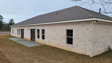 109 Jennie Dr in Dothan, AL - Building Photo - Building Photo