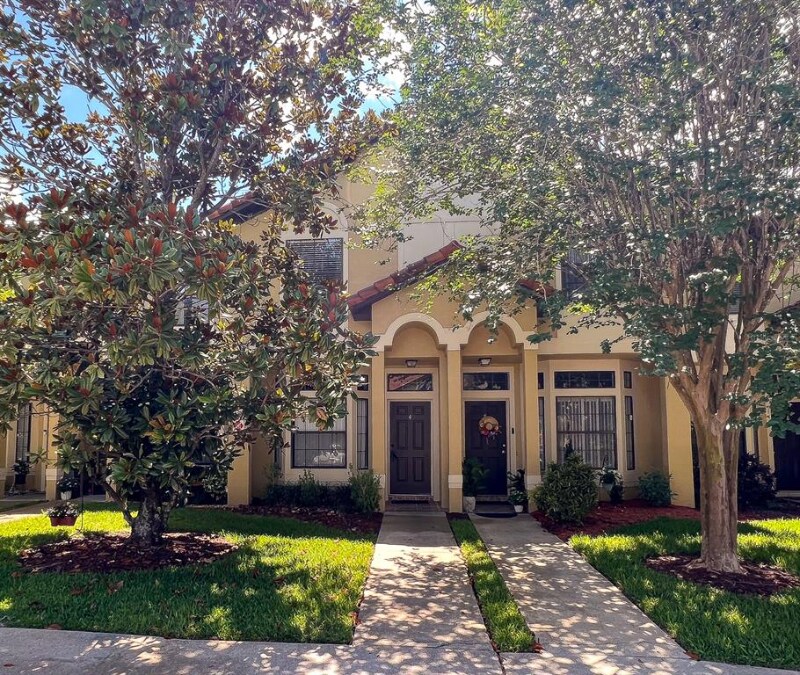 6037 Scotchwood Glen in Orlando, FL - Building Photo