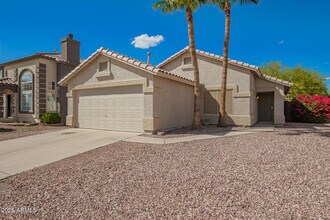11016 W Lane Ave in Glendale, AZ - Building Photo - Building Photo