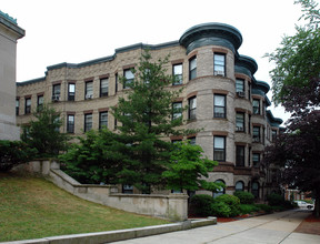 Garand Court Apartments in Springfield, MA - Building Photo - Building Photo