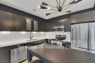 600 12th Ave S in Nashville, TN - Building Photo - Building Photo