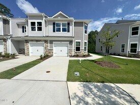 1831 Hinesley Dr in Durham, NC - Building Photo