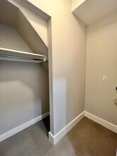 126 Bidwell Ave, Unit 1 in Jersey City, NJ - Building Photo - Building Photo