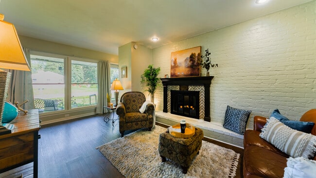 property at 5099 Wardcliff Dr