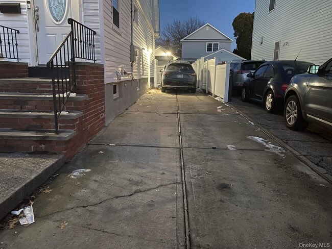 40 S 16th St in New Hyde Park, NY - Building Photo - Building Photo