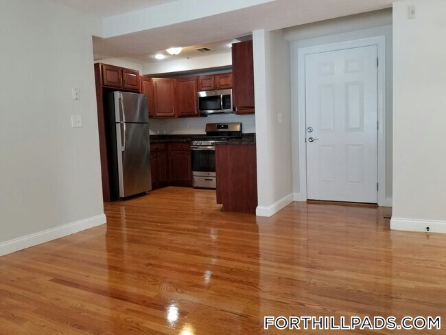 16 Notre Dame St in Boston, MA - Building Photo - Building Photo