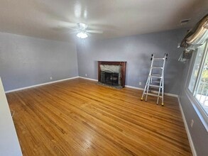 2248 Cunningham Dr in Fairfield, CA - Foto de edificio - Building Photo